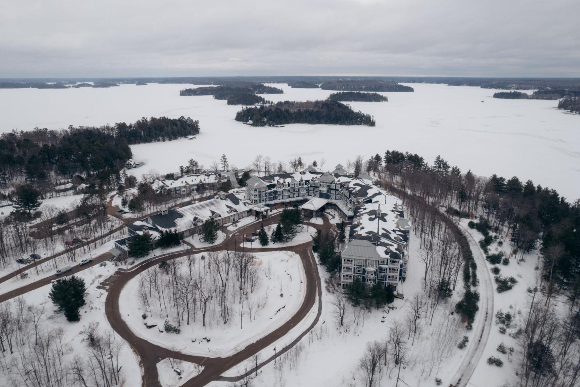 Jw Marriott The Rosseau Muskoka Resort & Spa Minett Exterior photo